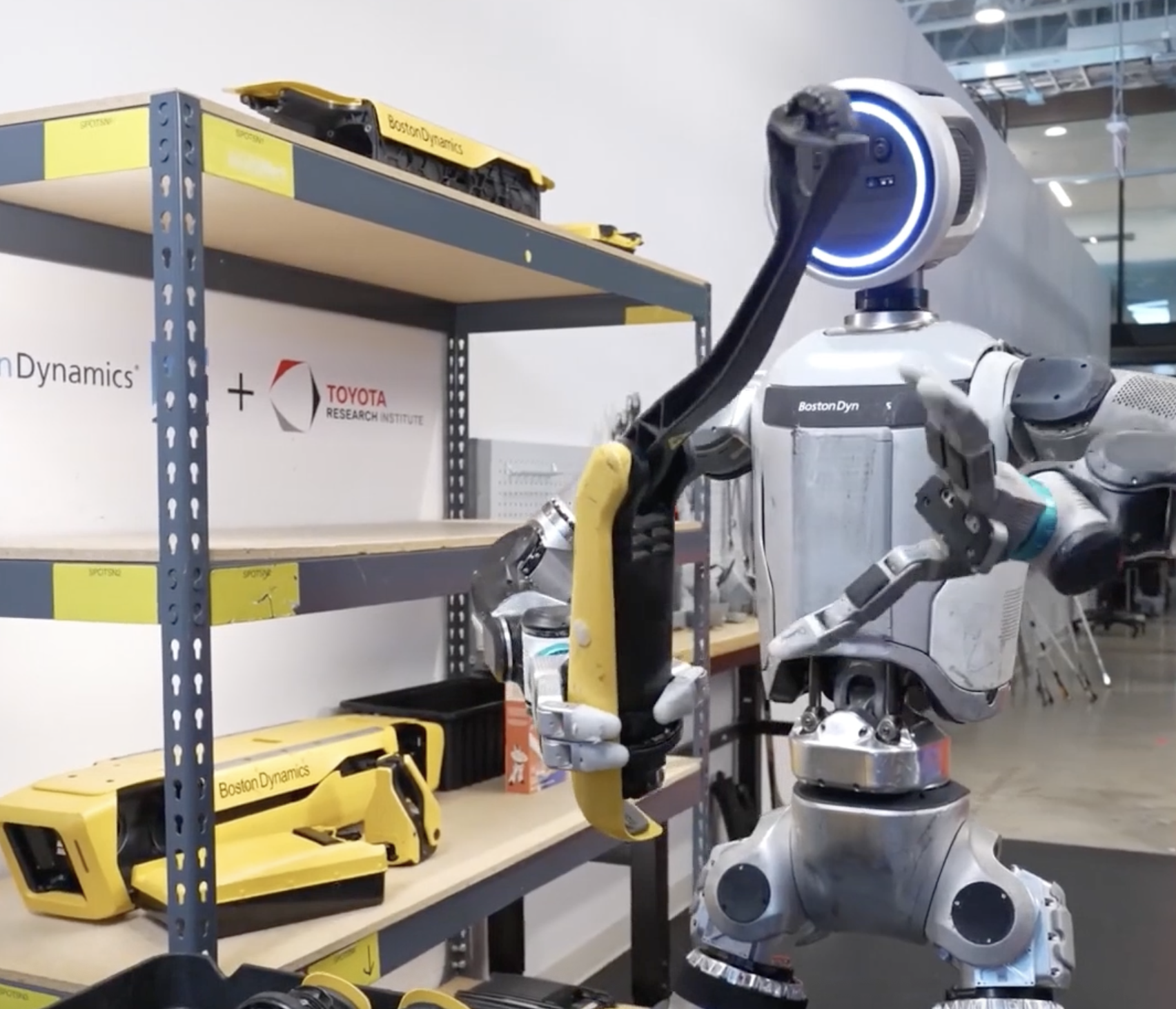 Atlas robot