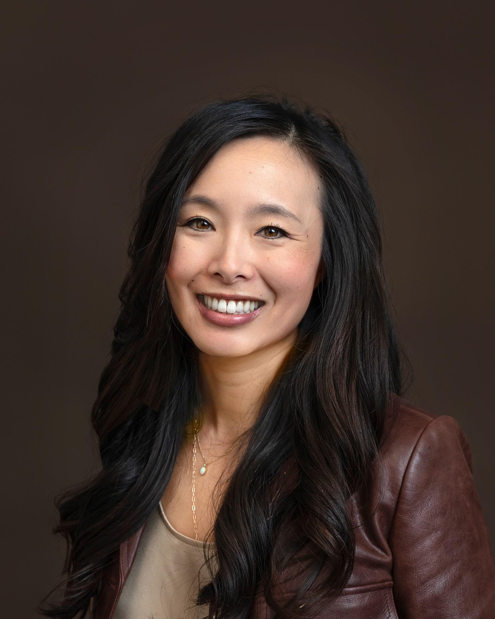 Charlene Wu headshot