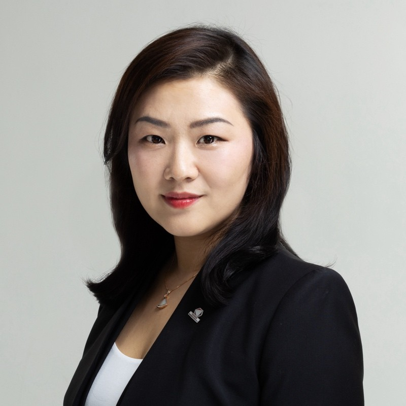 Chanel Hong headshot