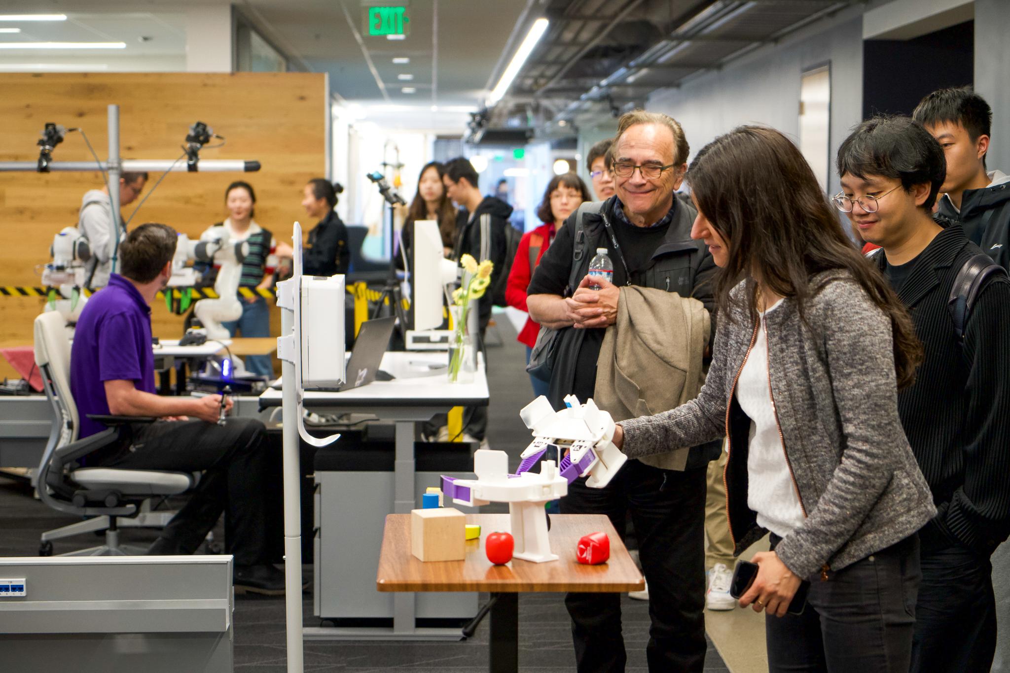 URP Workshop 2024 Robotics Gripper Demo